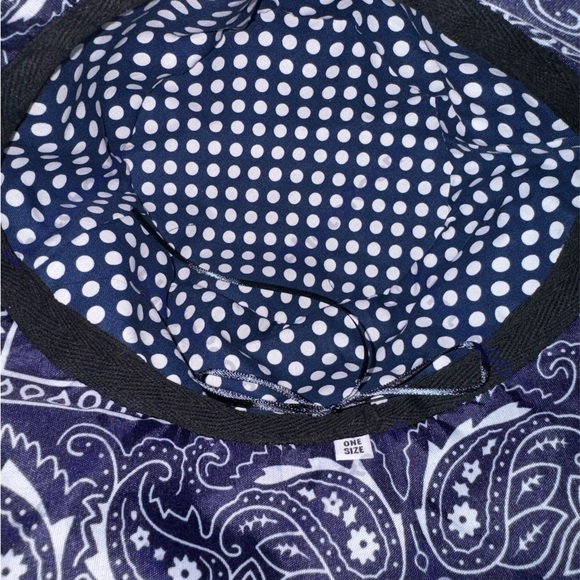 Bandana print bucket hat navy teens & adults adjustable unique hand made fun - Picture 4 of 4